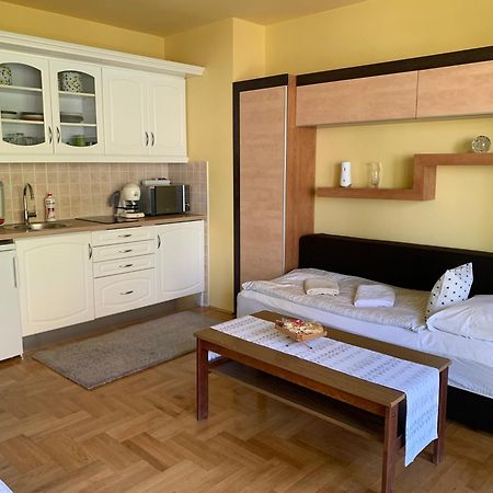 Mandarin Wellness Apartman シオーフォク エクステリア 写真